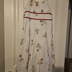 Girls size 14 summer dress ( 100% Polyester)